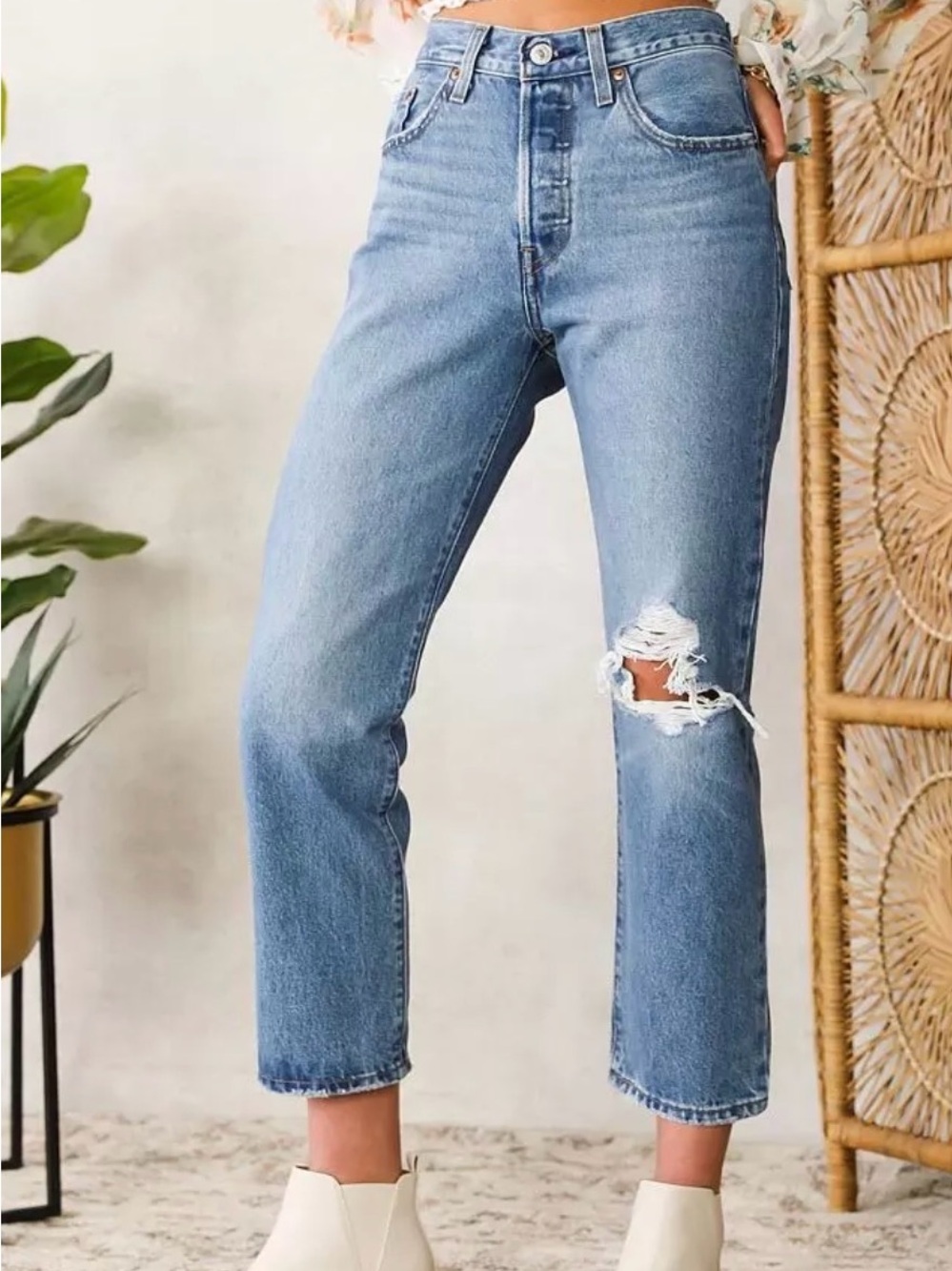 LEVI’s Wedgie Straight Ankle Size 31
